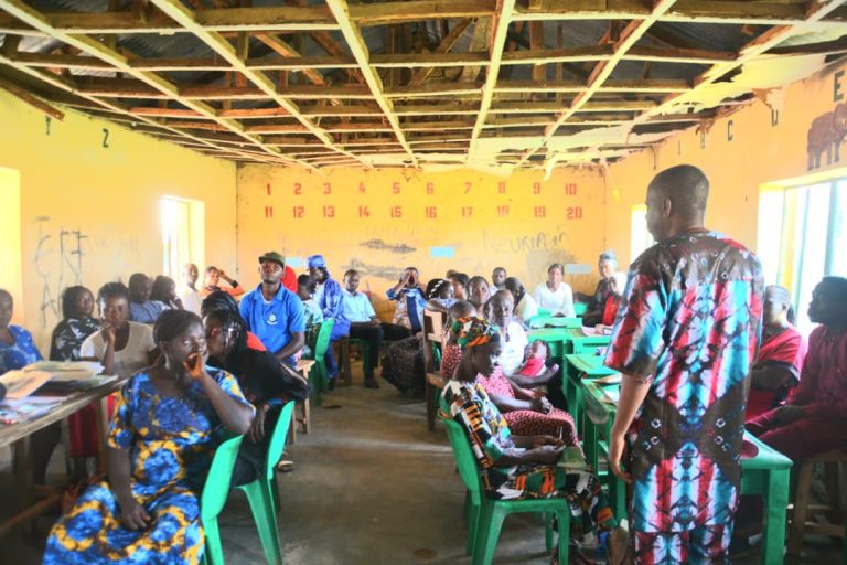 Professional Learning Communities Transform Teacher Practice